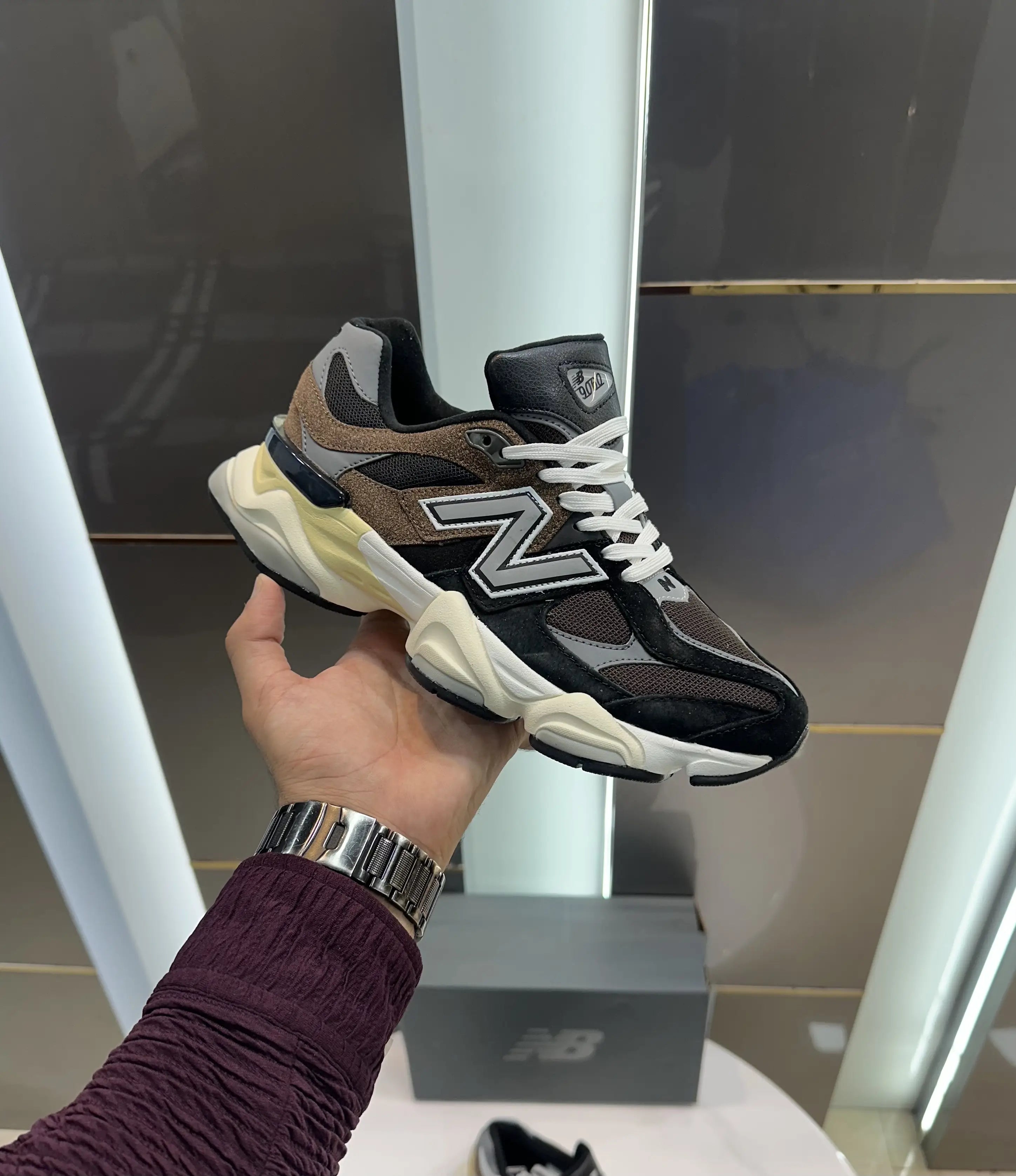 New_Balance 9060 Dark Brown