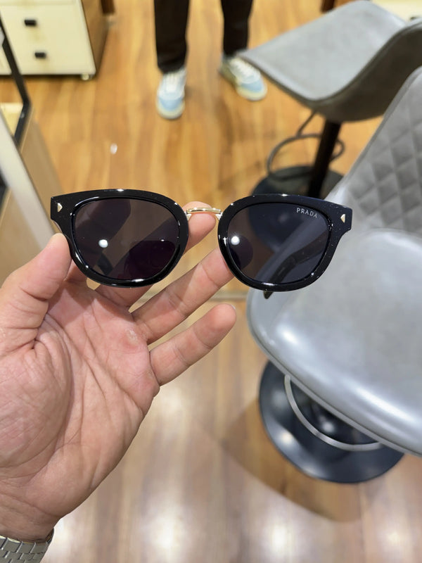 Copy Prada_015_gold_black