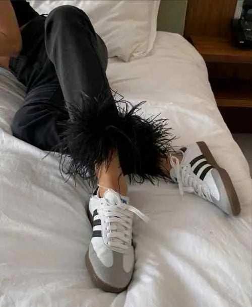 adidass samba white black for her fix