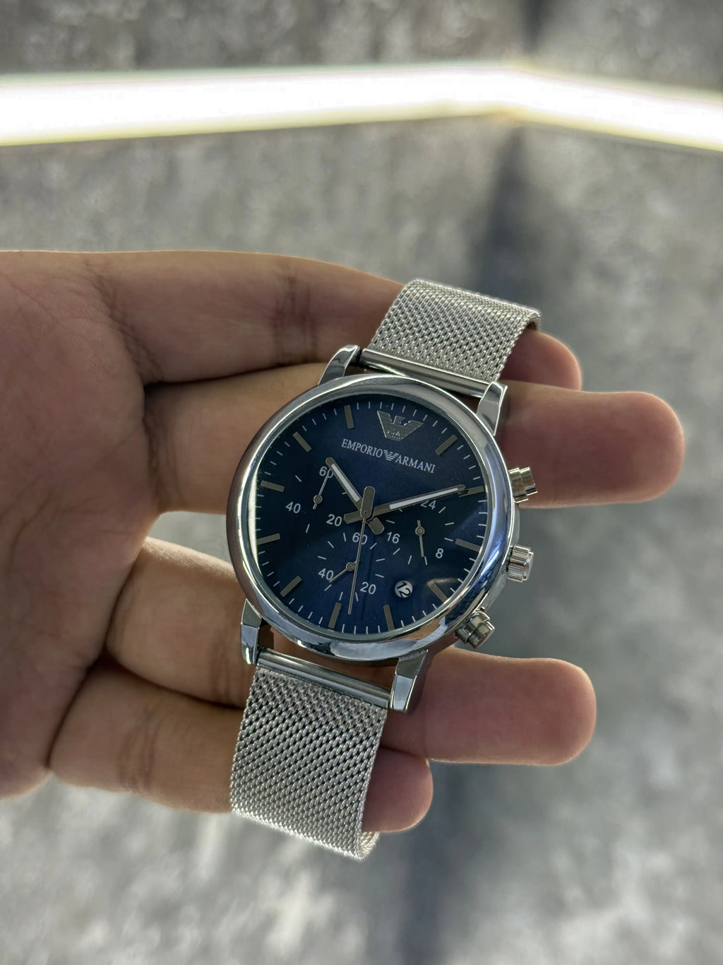EMPORIO ARMANI Radiates modern (All chrono working) 093