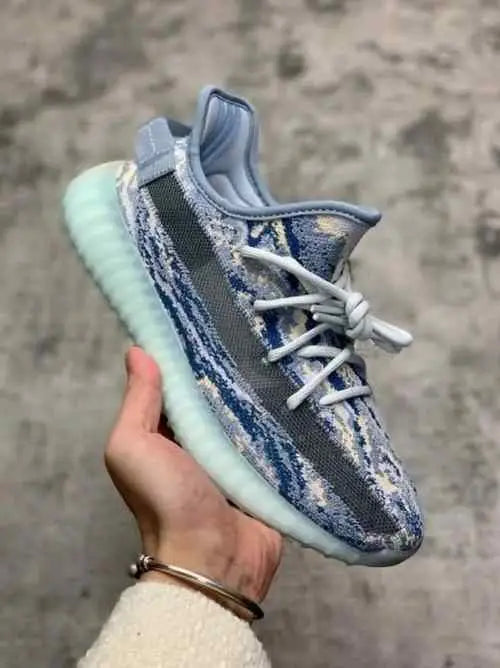 Adidass Yeezy Boost 350 v2 MX Frost Blue Semi UA With Full Accessories Secondary image