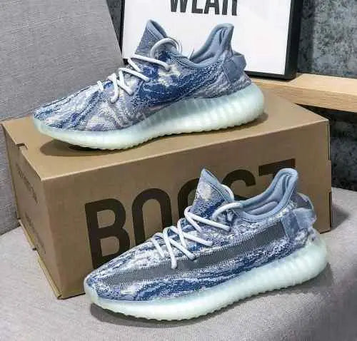 Adidass Yeezy Boost 350 v2 MX Frost Blue Semi UA With Full Accessories