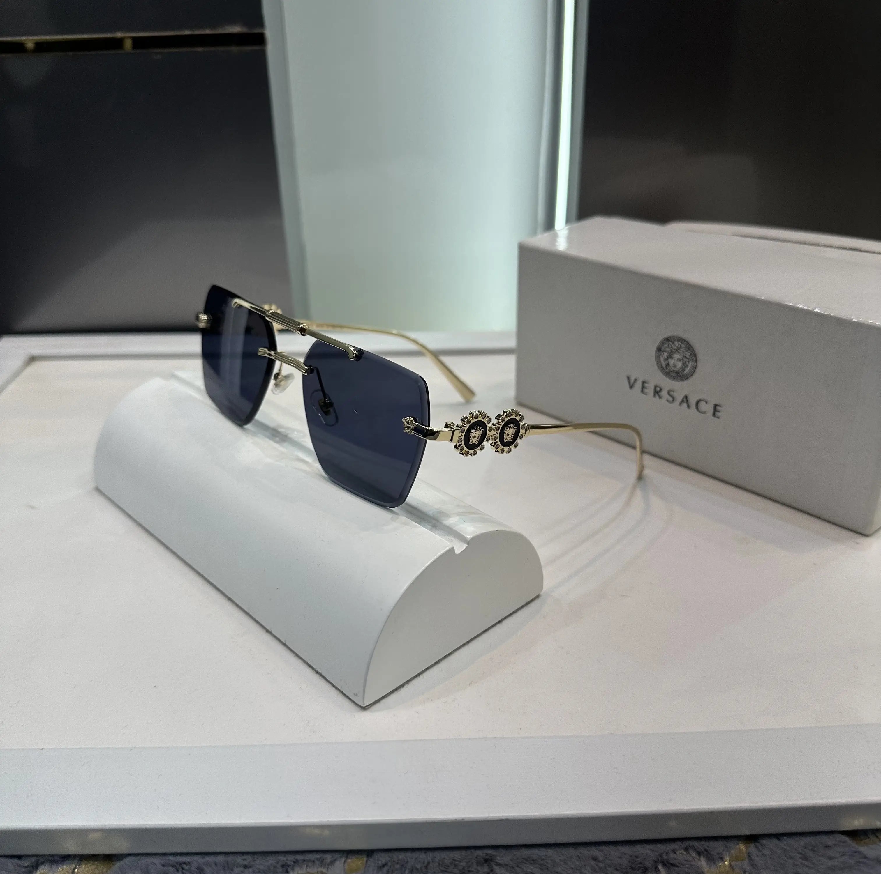 Versac e Gold Black Metal Premium Shades 3095 Main image