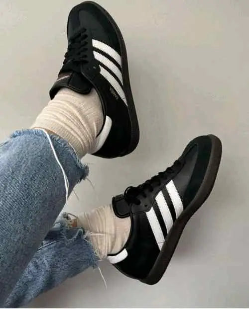 Adidass Samba Black white for her fix Secondary image