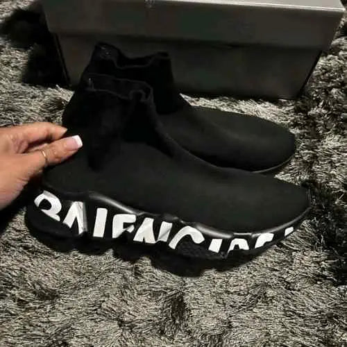 Balenciagaa Speed Runners Graffi black