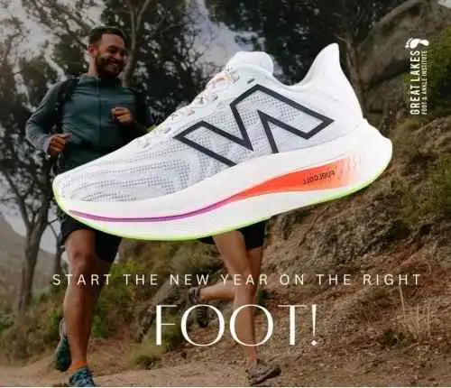 New Balancee Fuelcell Supercomp Trainer V2 WHITE GREY Secondary image