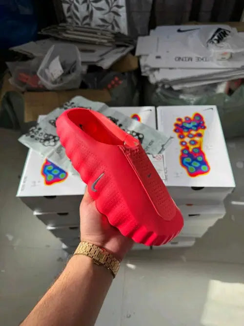 Nikkee Mind 001 Mules In Solar Red Fix