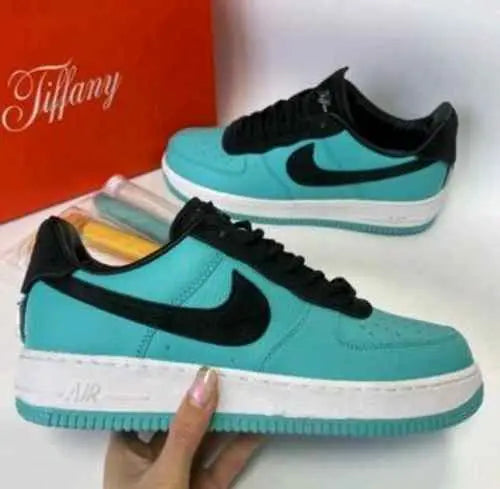 nikee airforce 1 x tiffany green Secondary image