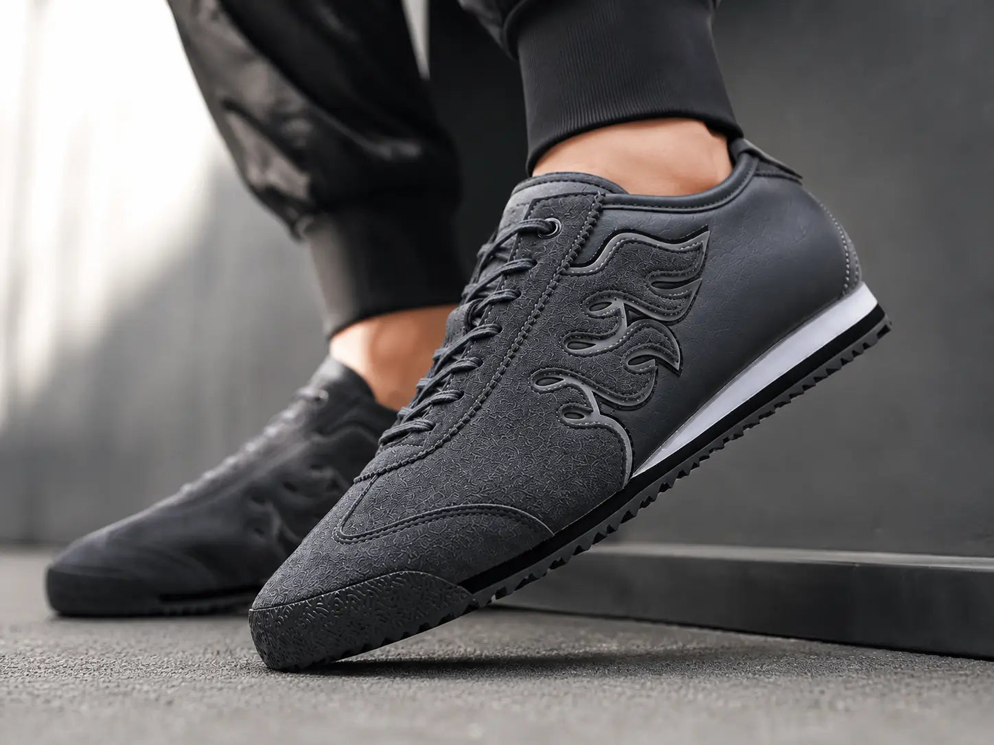 Mexico 66 SD Grey Black (285