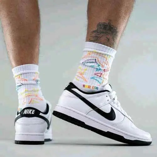 nikee dunk low white black
