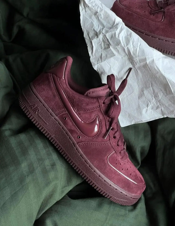 Nik.e AirForce 1 Low Burgundy Crush