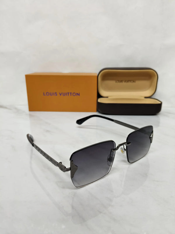 LOUIS VUITTON 2741 BLACK SILVER METAL