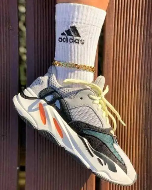 adidass yeezy 700 wave runner