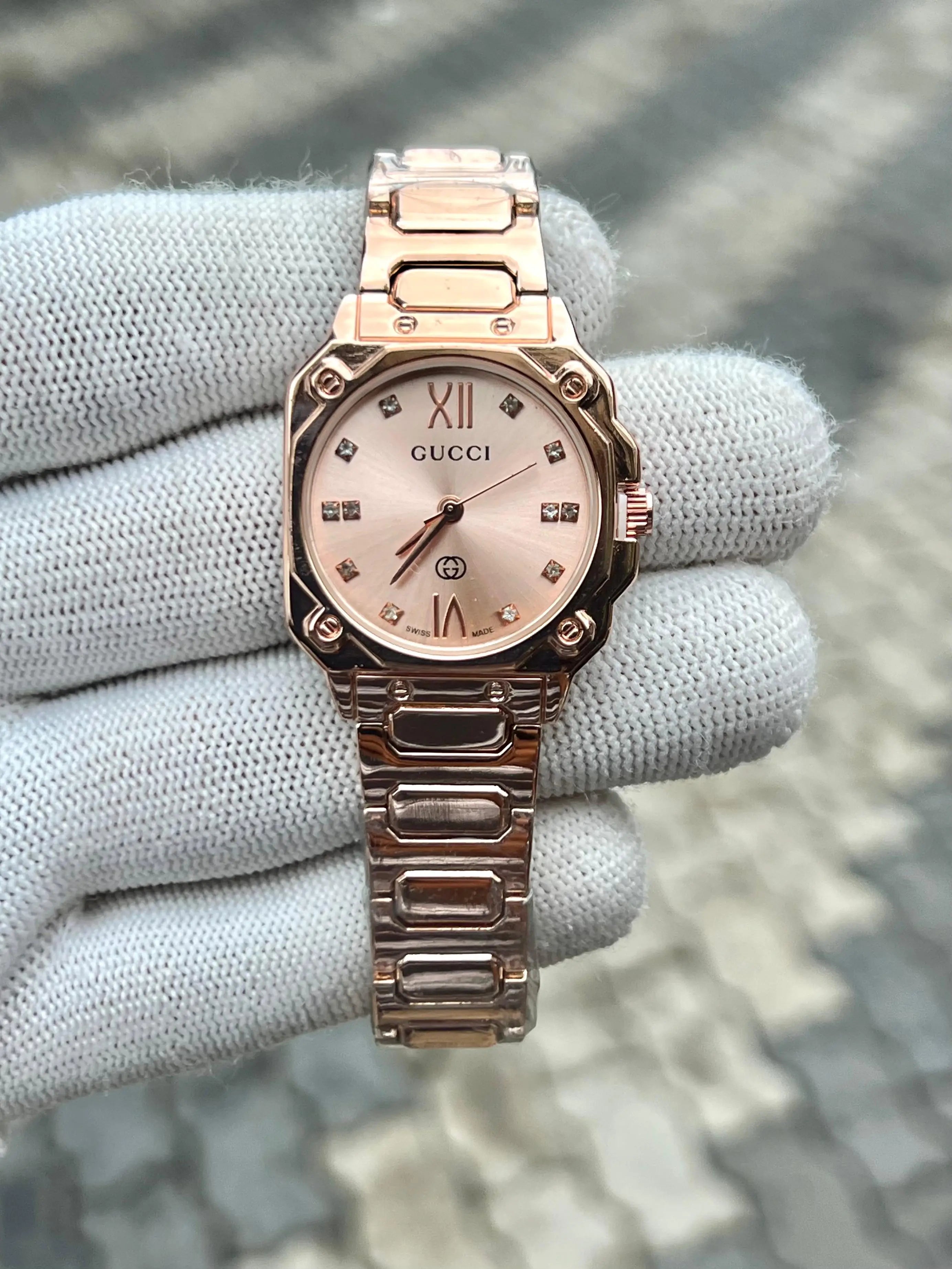Gucc i Ladies Diamond watch Main image
