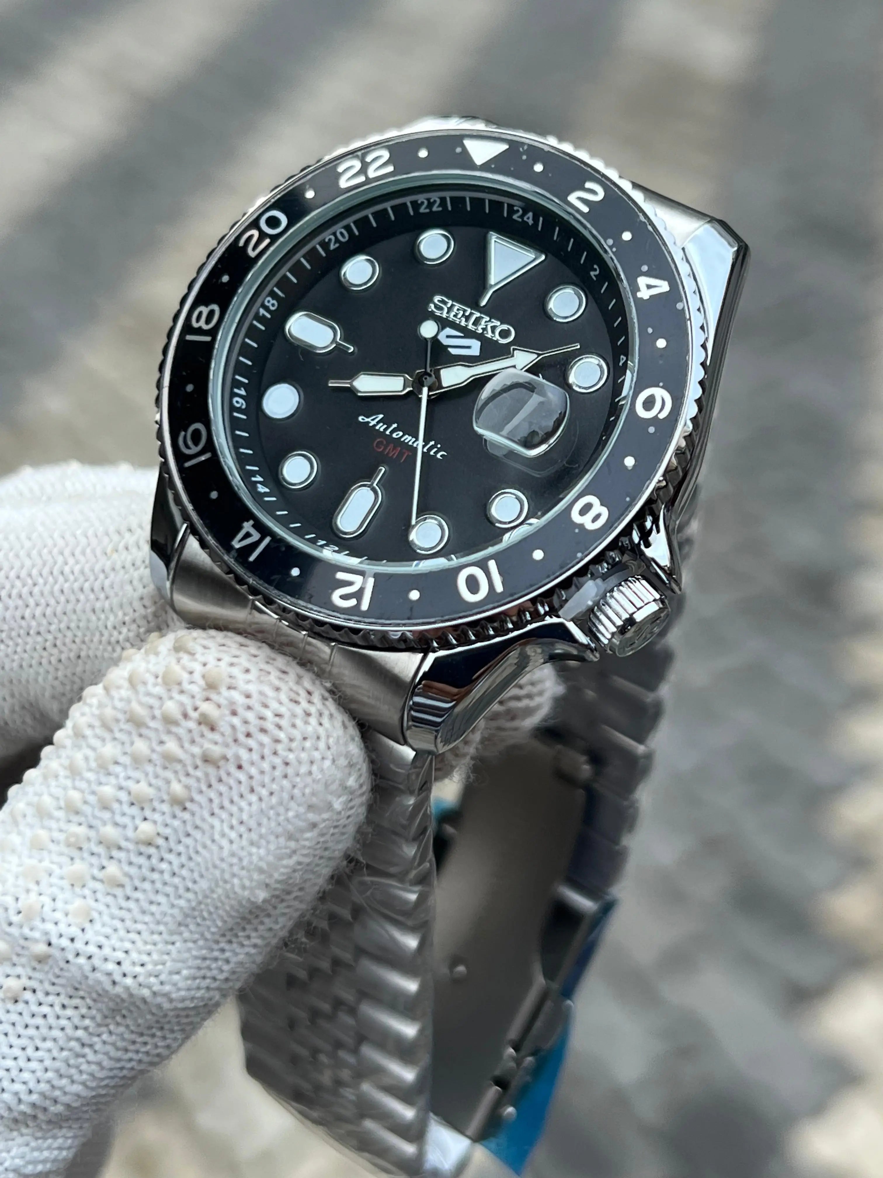 Seiko 5 Sports GMT Quartz Swift Movement Back Open Secondary image