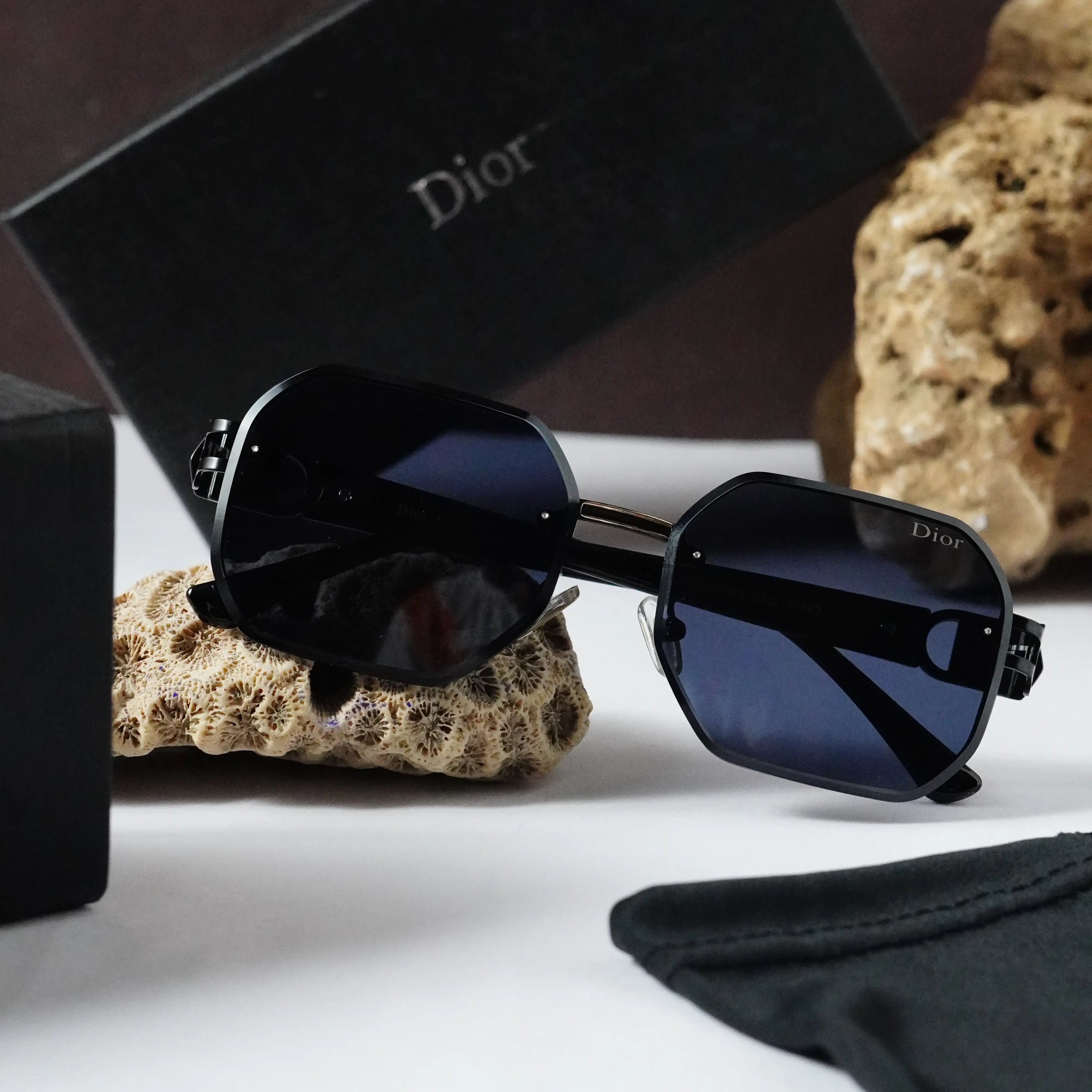 DIOR 279 BLACK