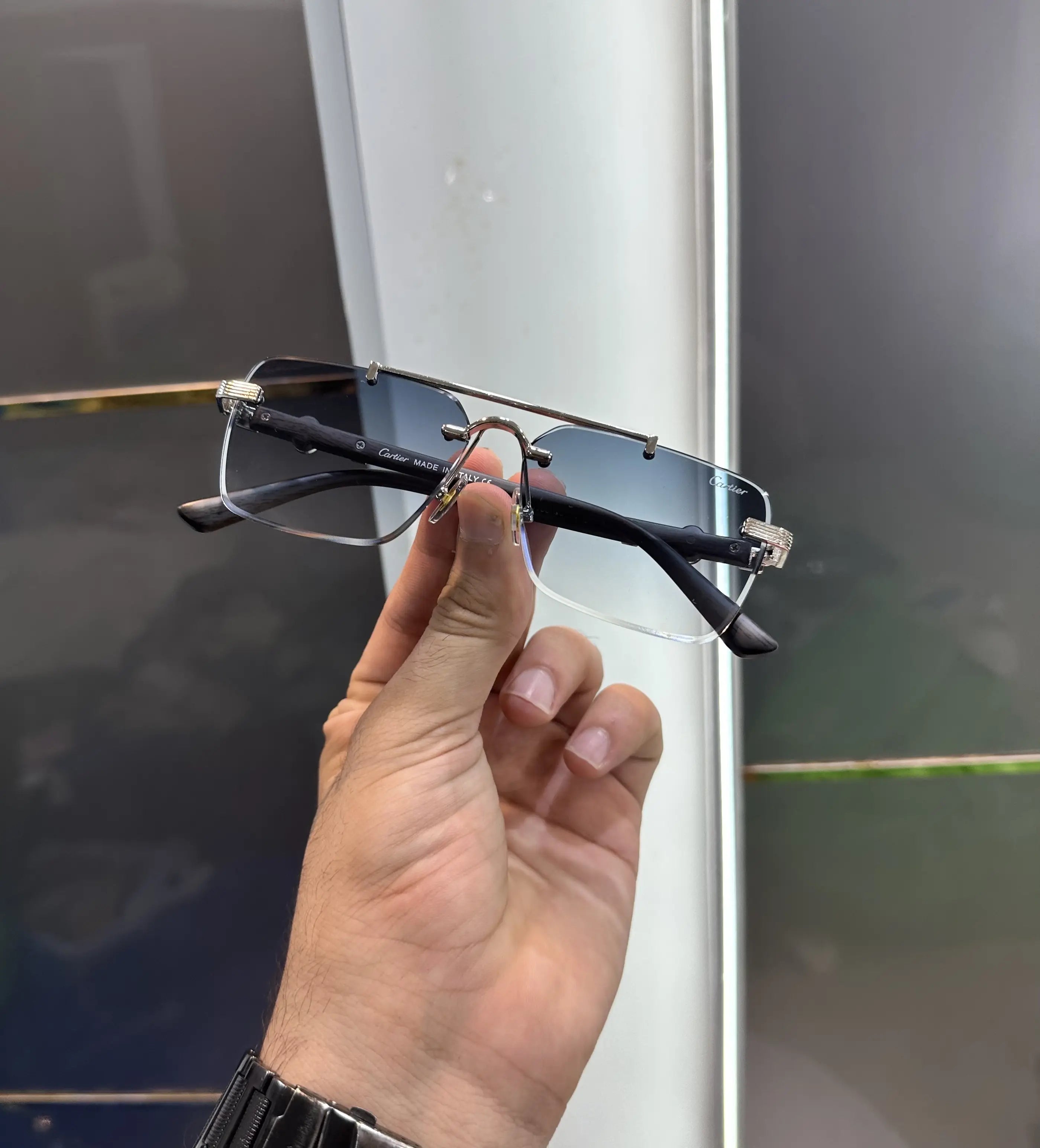 Cartie r Silver Blue Premium Shades 3160 Secondary image