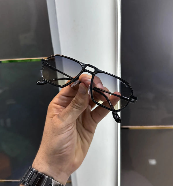 Marc Jacobs Black Multi Premium Shades 545