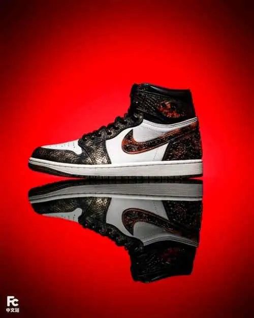 JORDAN Retro 1 High Year Of Snake Secondary image