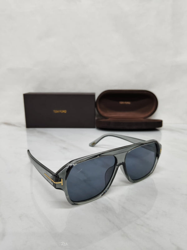 TOM FORD 6033 SMOKE GREY