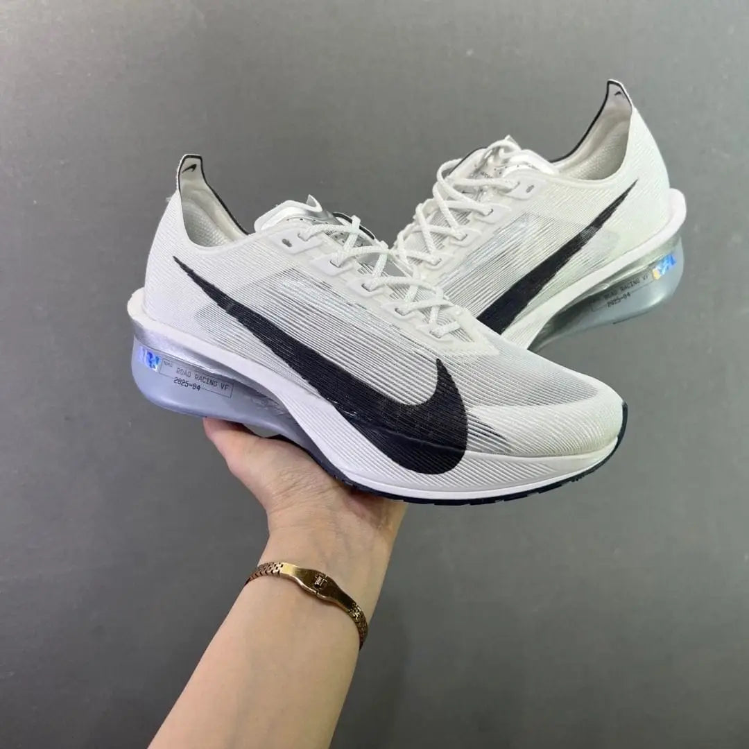 Nike_Vaporfly 4 Road Racing White Black Shoes Main image