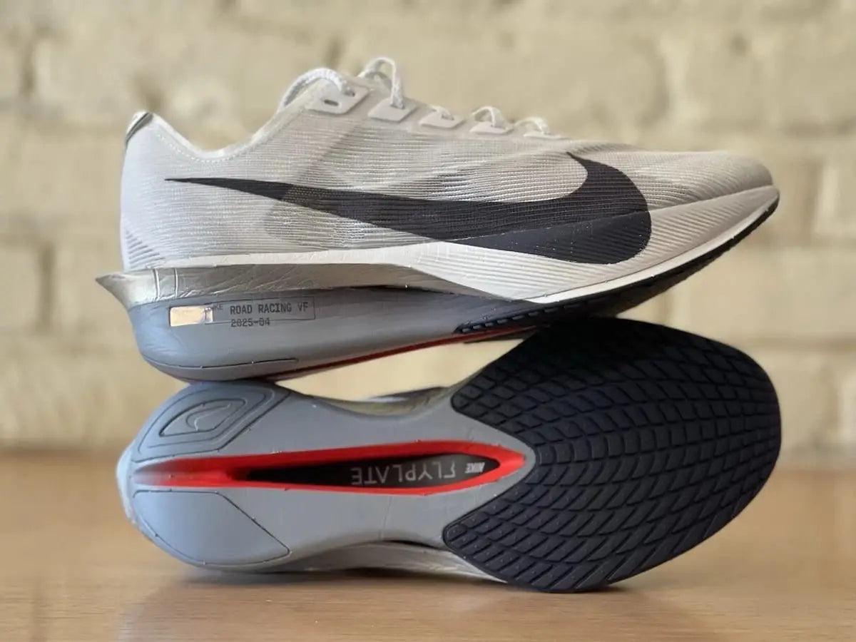 Nike_Vaporfly 4 Road Racing White Black Shoes