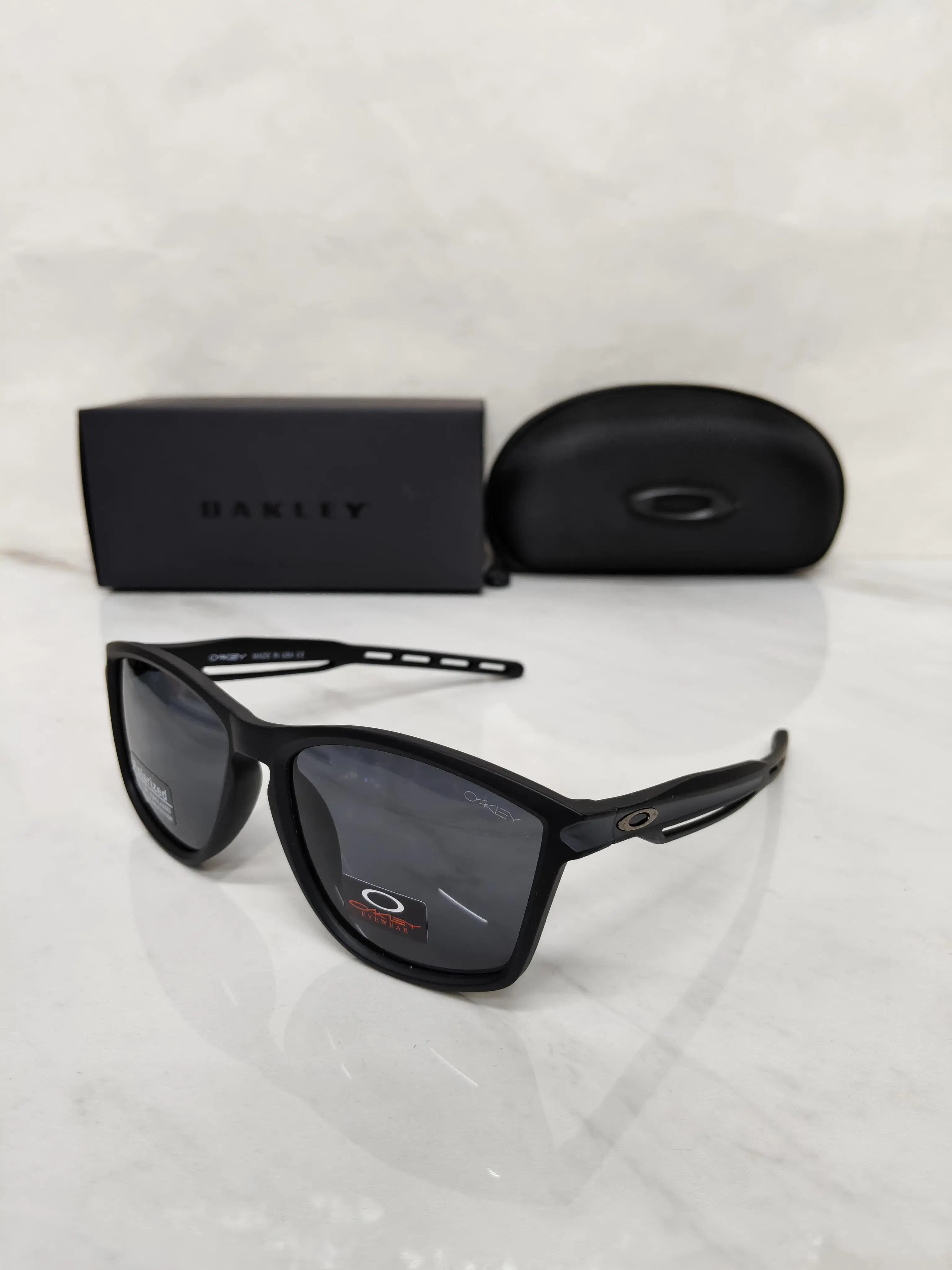 OAKLEY 3363 MATT BLACK