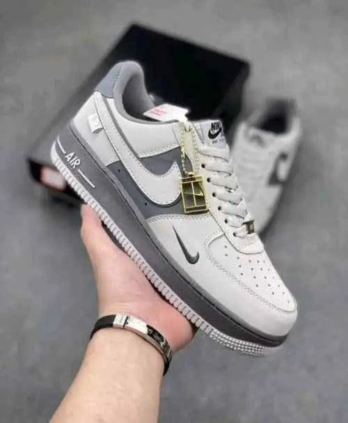 Nikee Airforce 1 Low EPIC GREY Main image