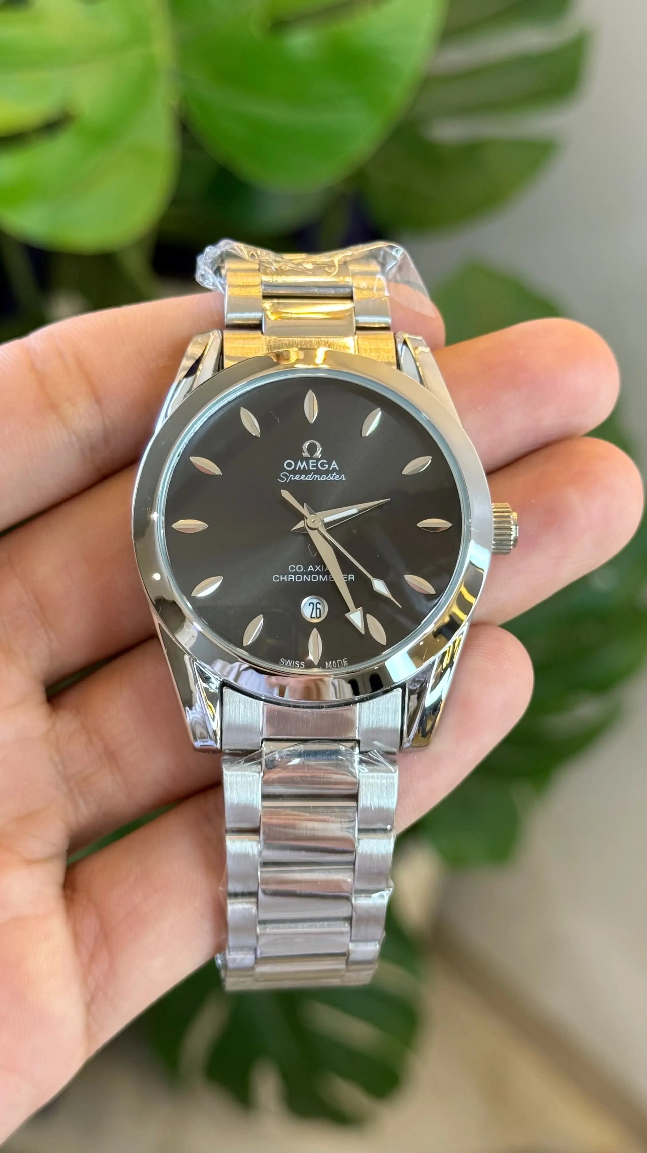 Omega Professional Planet Ocean Heavy Shift Movement Secondary image