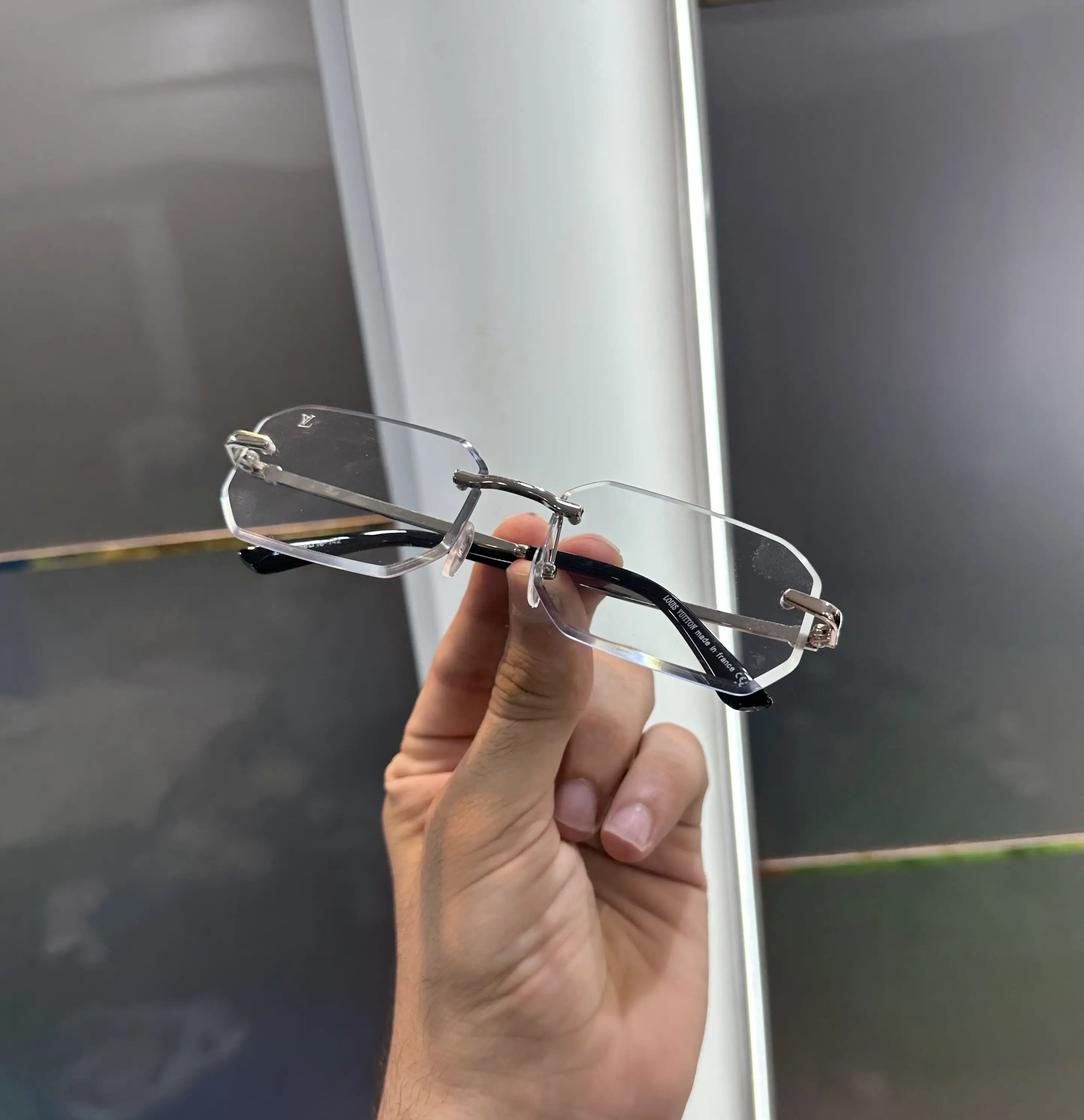Louis Vuitto n Blue Stick Premium Glasses 1103 Secondary image