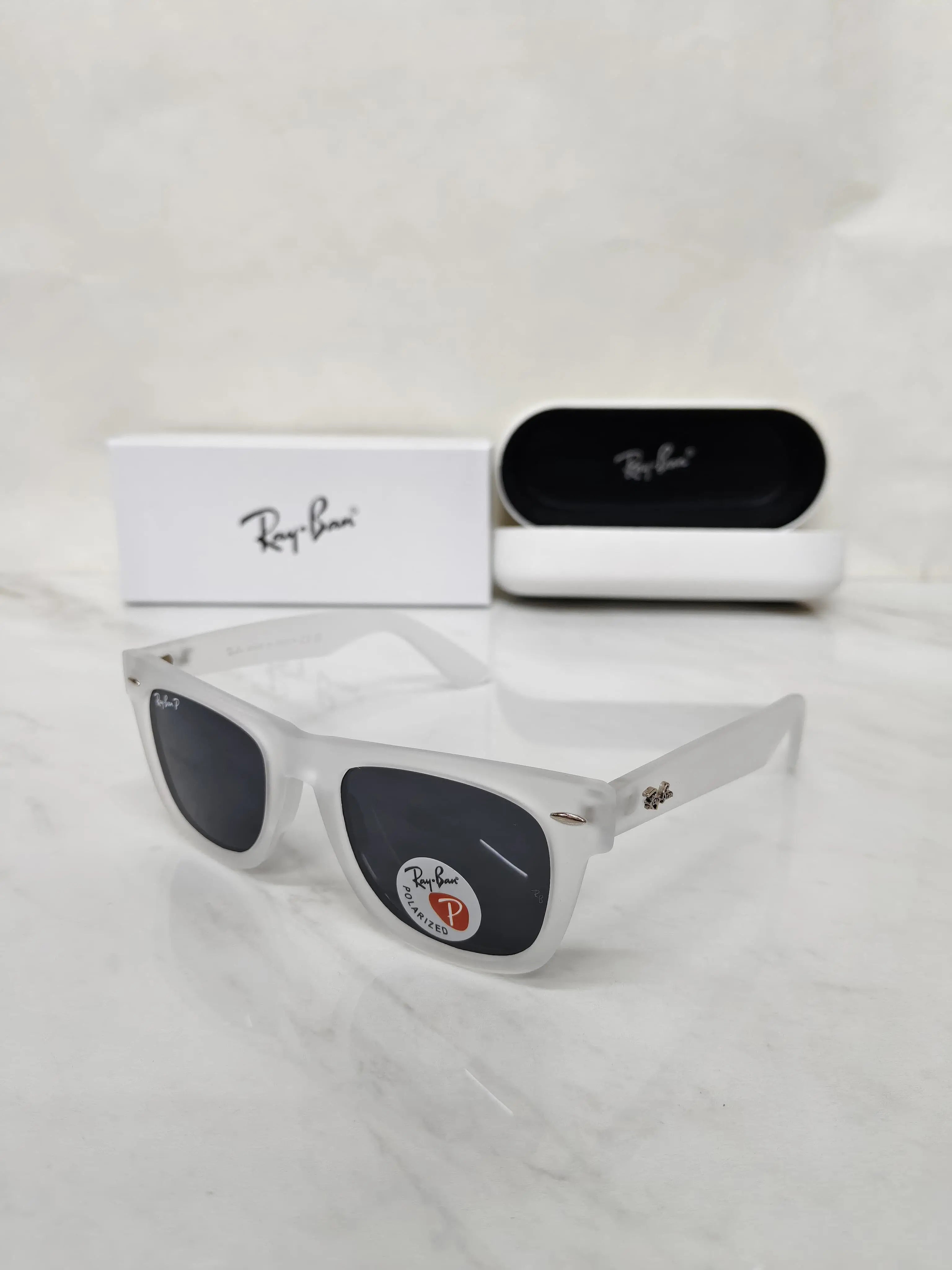 RAY BAN 2140 ICE BLACK Main image