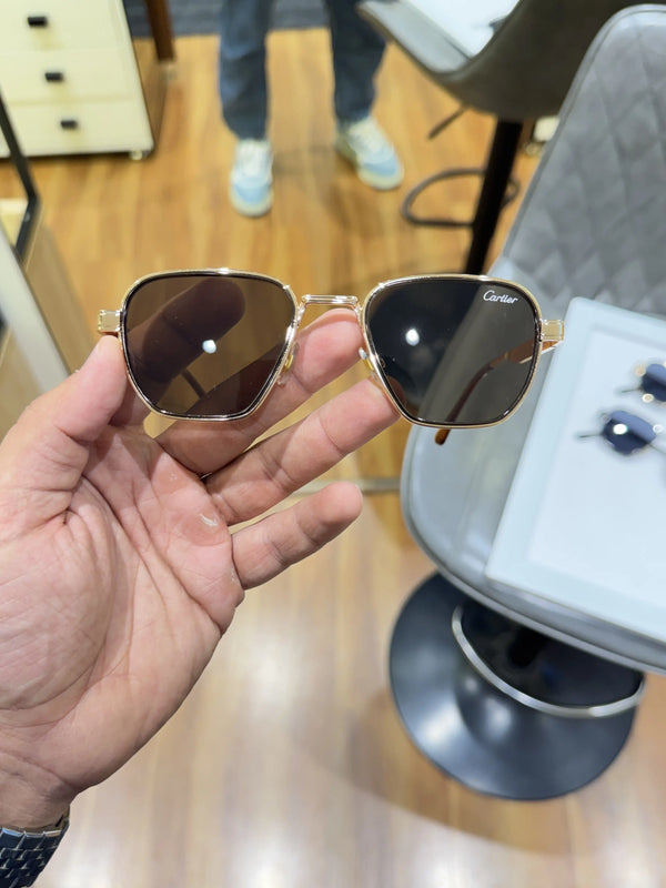 Cartier_00651_gold_brown