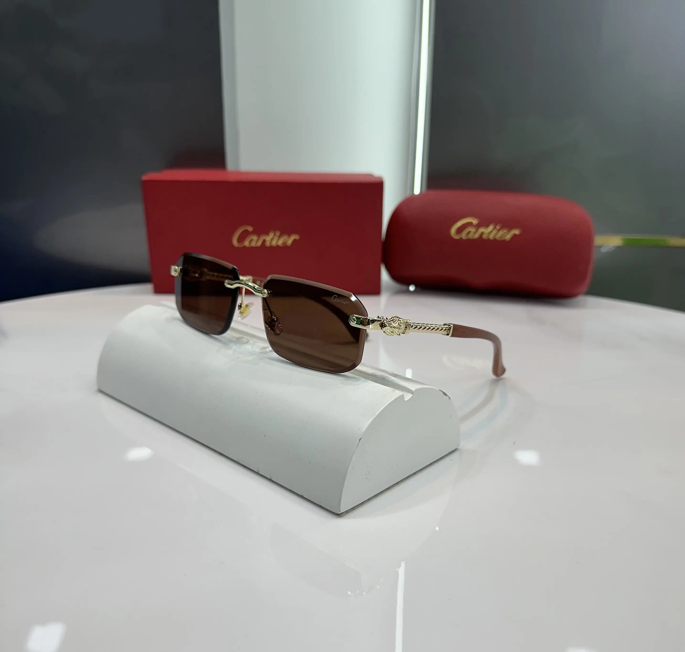 Cartie r Wood Brown Premium Shades 007 Main image