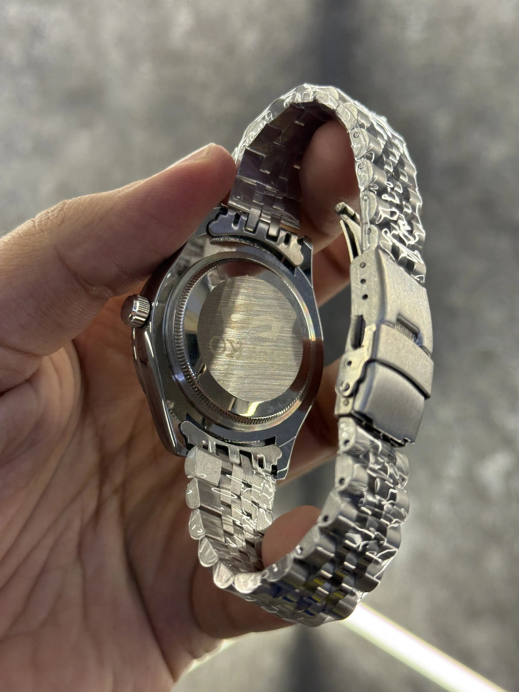 Seiko mod date just roman black 088