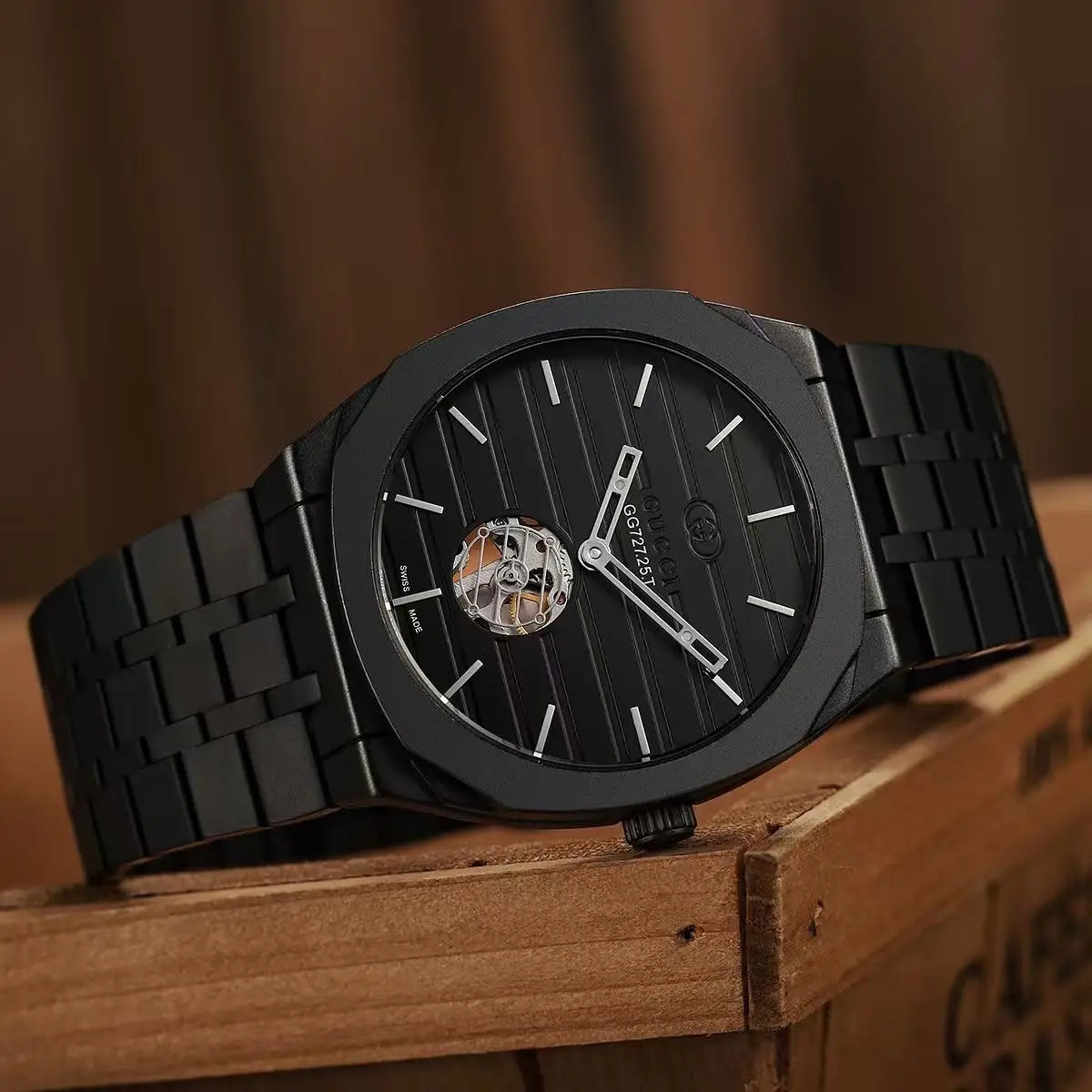 Gucc_i Tourbillon 180 Main image