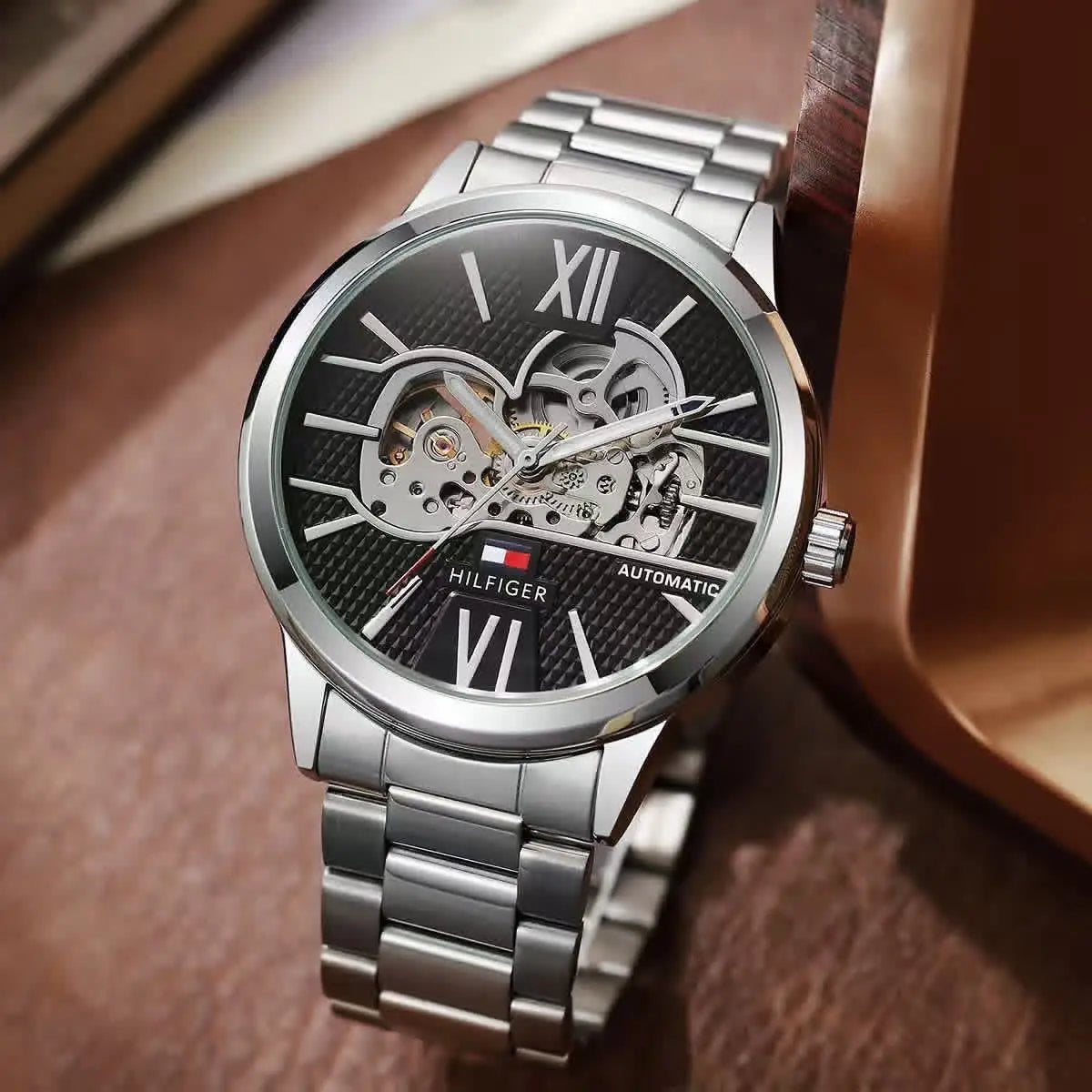 Tomm_y Hilfige_r Automatic 183