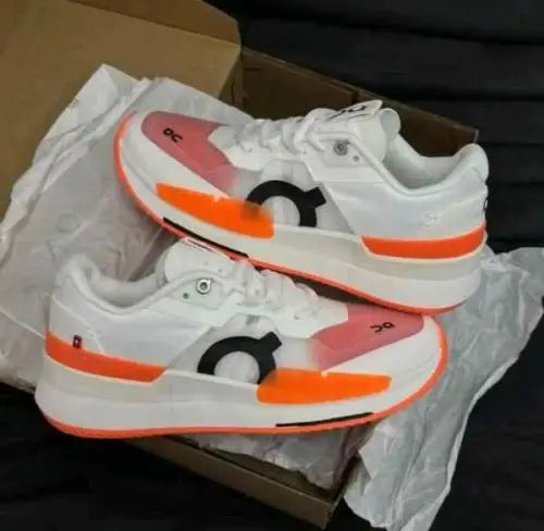 On Cloud Running The Roger Pro 2 White Flame