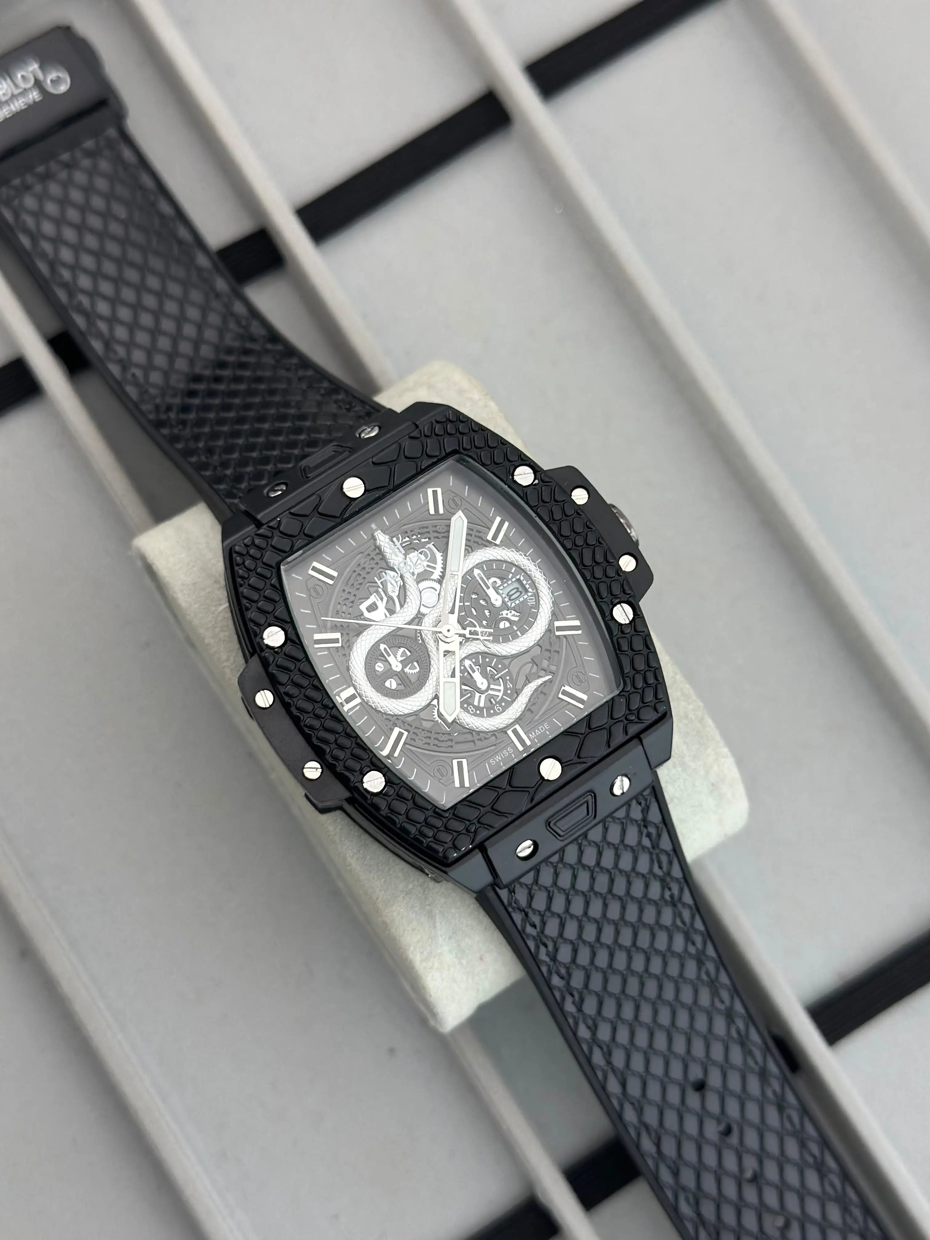 HUBLOT BIG BANG COBRA