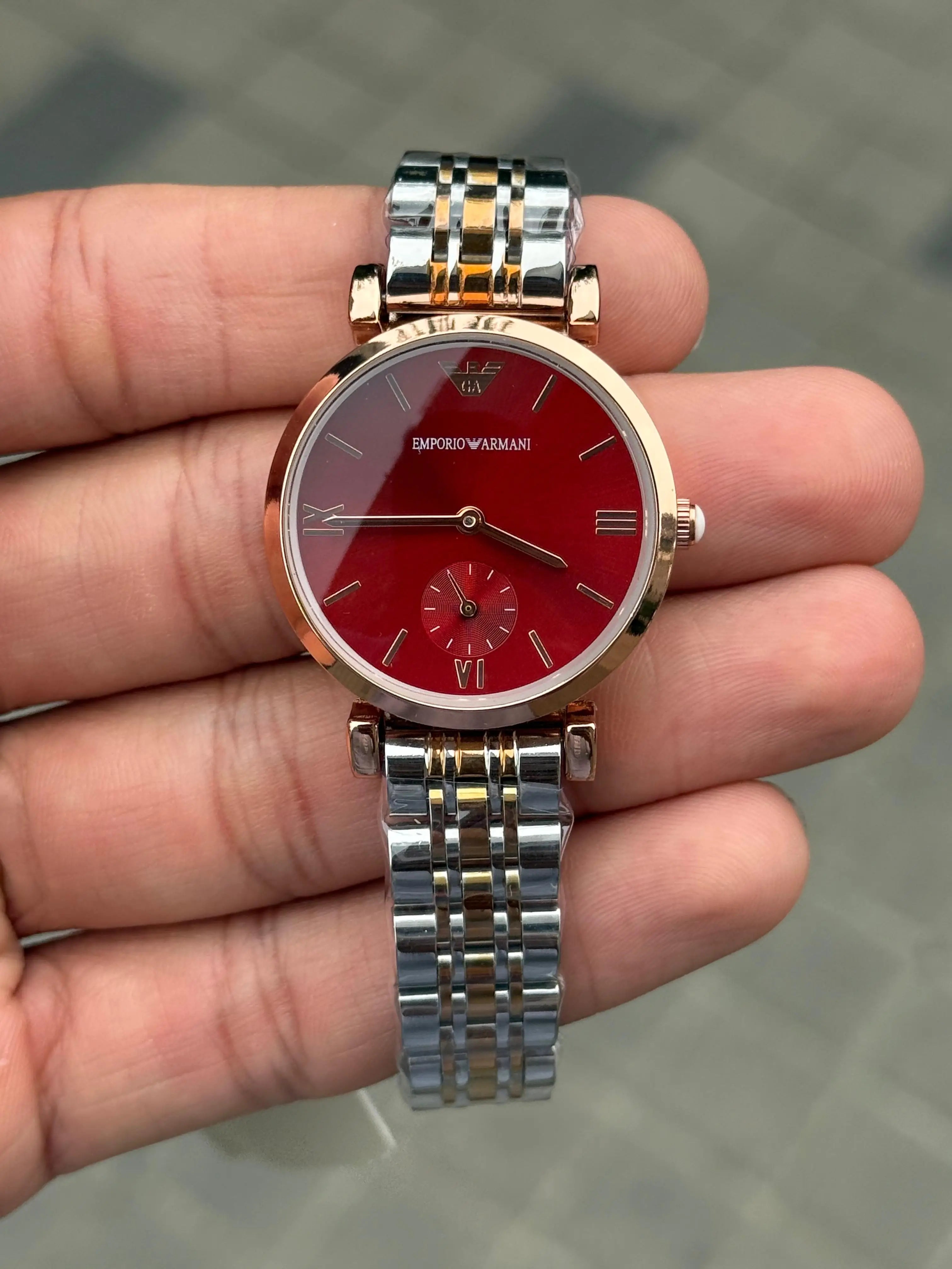 Emporio Arman i Women Two Tone Red Dial Roman Main image
