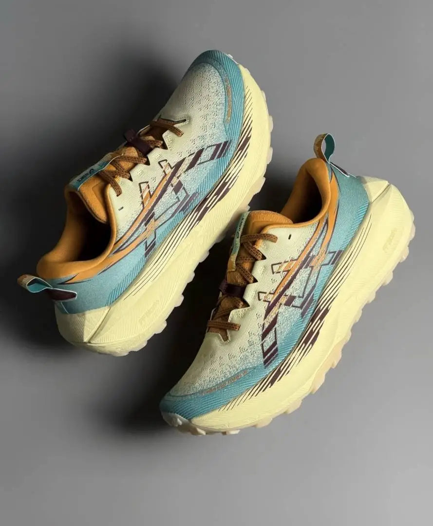 Asic s Trabuc o Max 4 Wheat Yellow Main image
