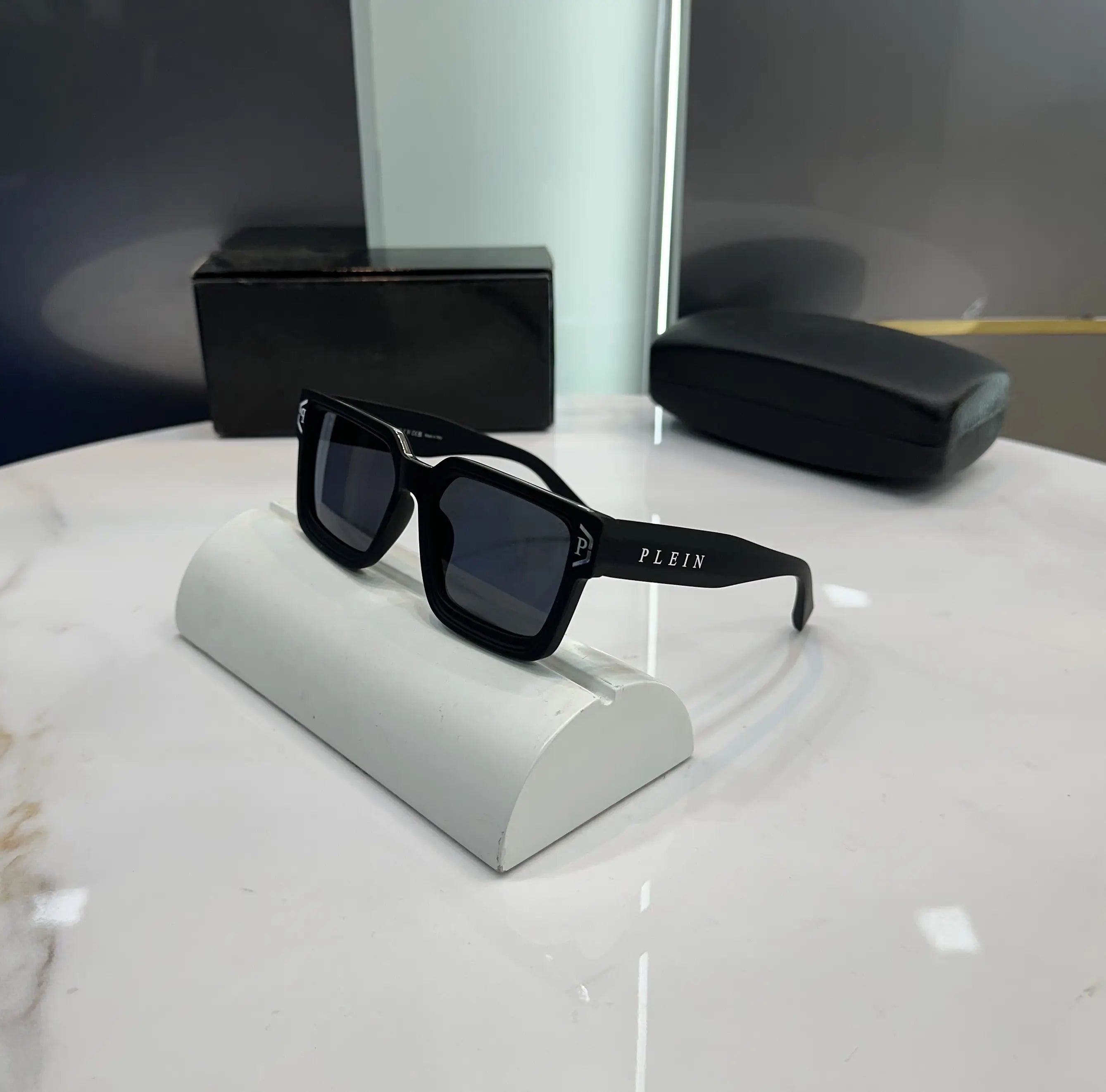 Philipp Plei n All Black Premium Shades 146 Main image