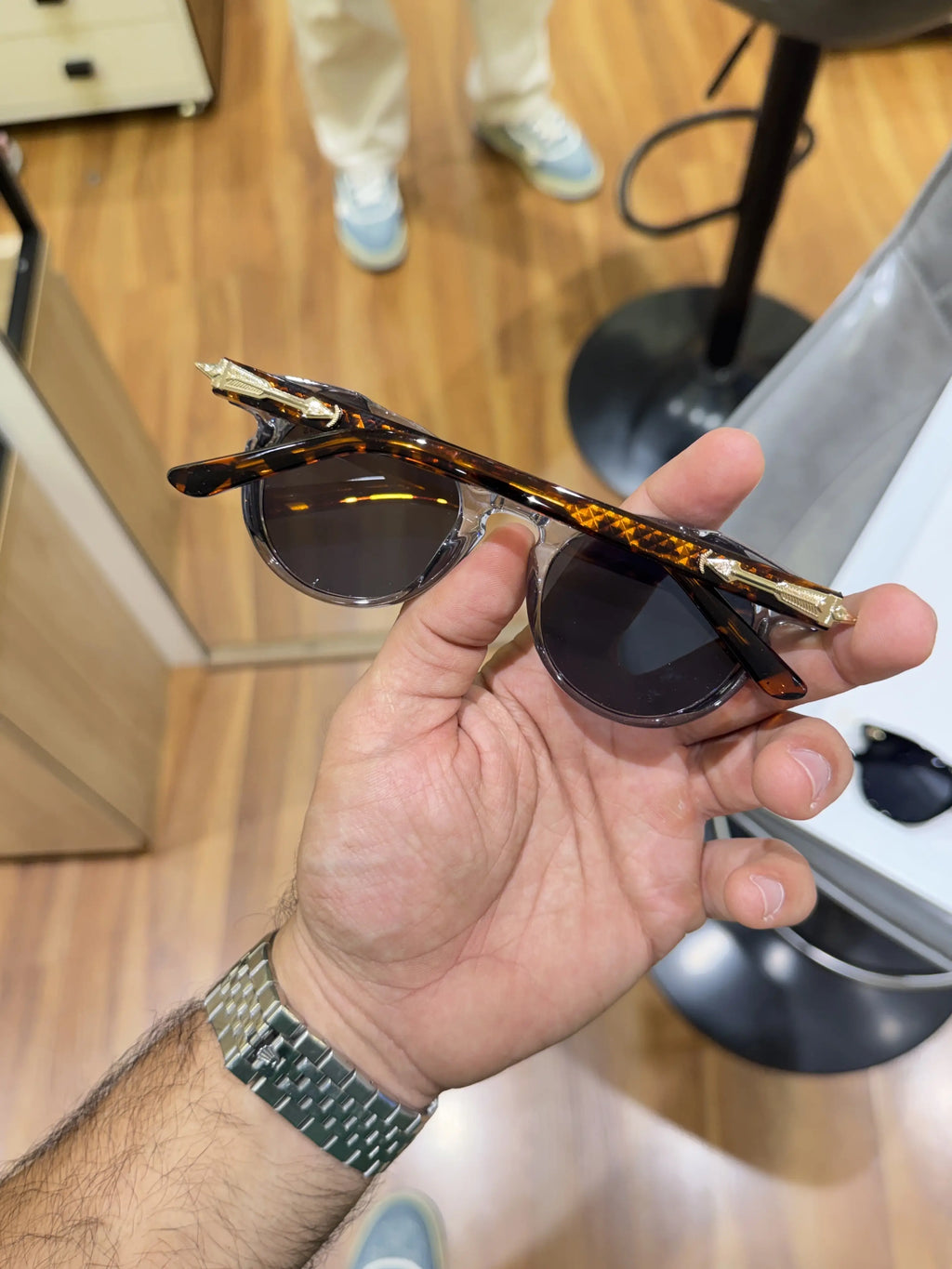 Marc_jacobs_1161_grey_tiger_black