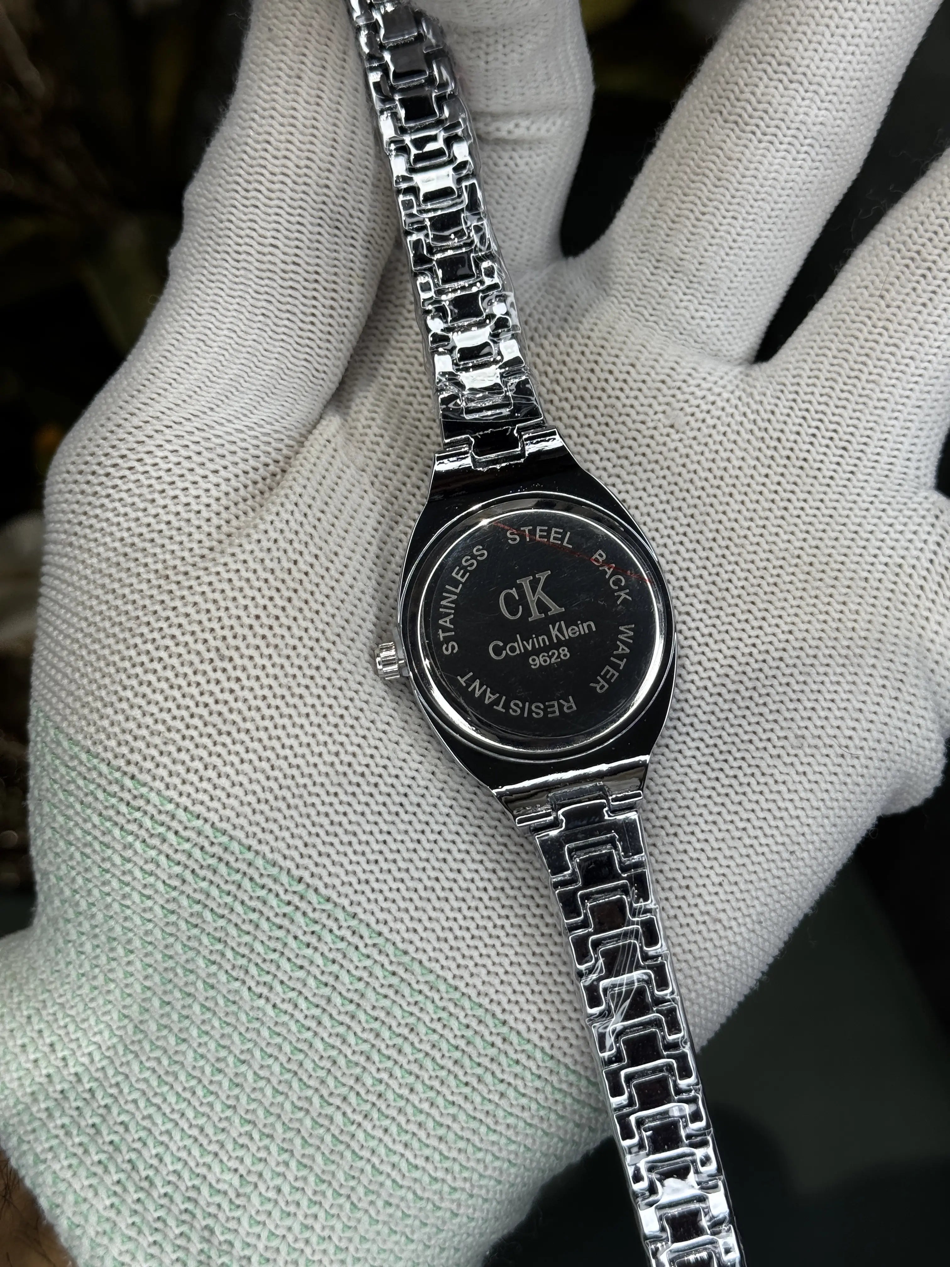Calvin Klei n Oval Silver Black Premium Watch