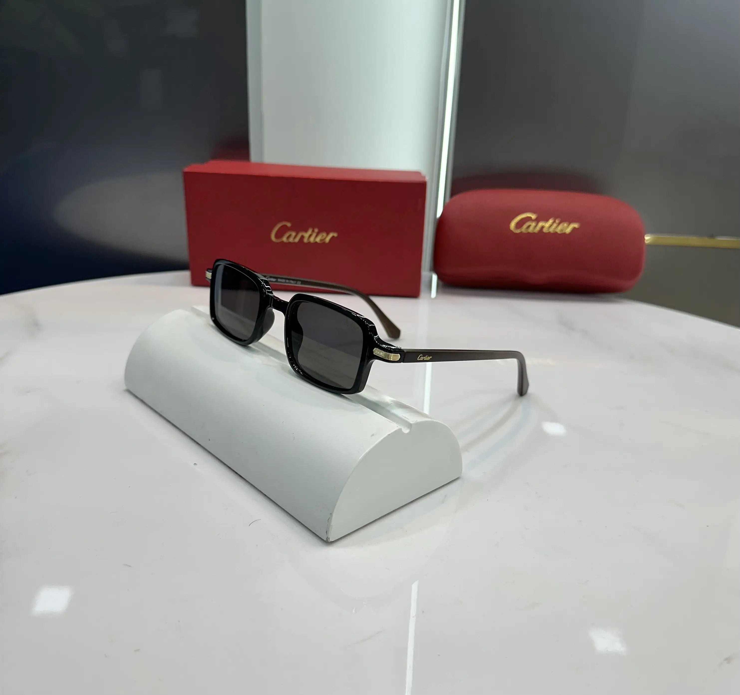 Cartie r Wooden Black Premium Shades 6631 Main image