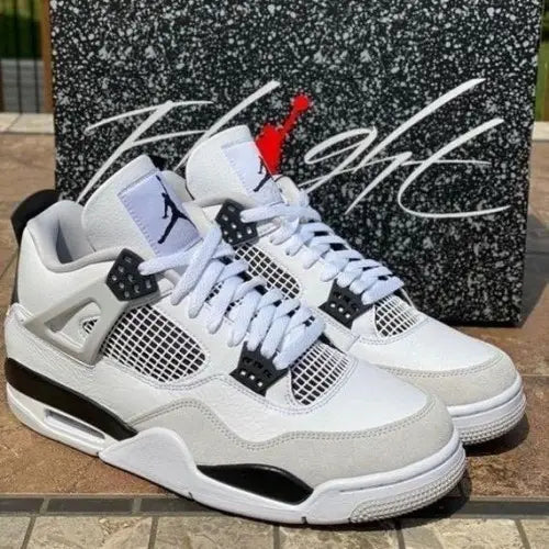 Jordan Retro 4 Military Black Surplus Semi UA Secondary image