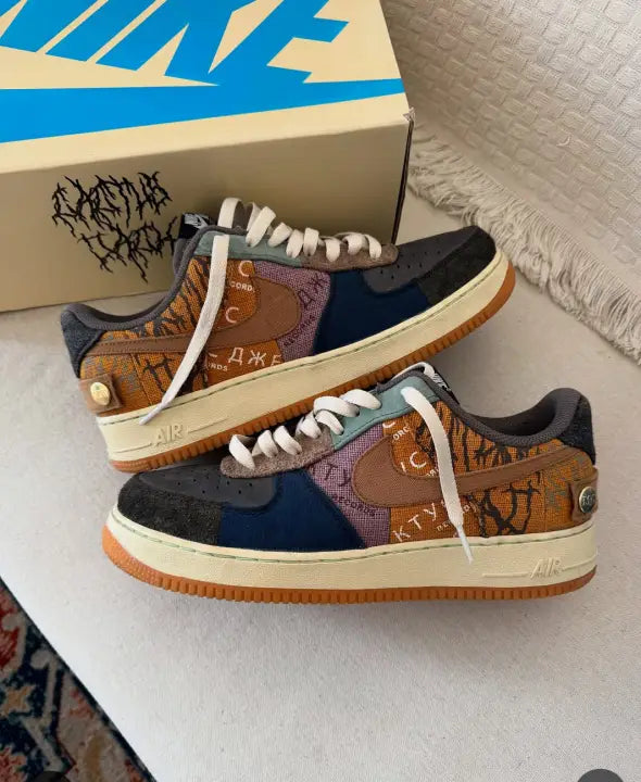 Nik e Air Force 1 Low Travis Scott Cactus Jack No Pads Main image