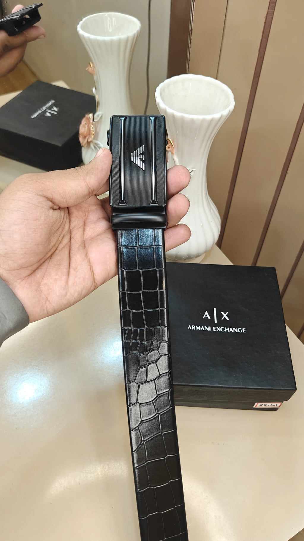 Ax. ArMANI EXCHANGE PREMIUM QUALITY AUTOLOCK BELT WITH OG BOX AX-120