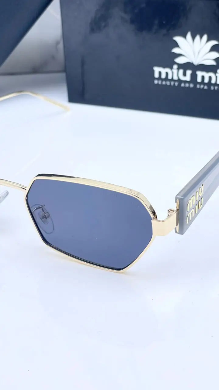 Miu miu 4059 gold black Secondary image