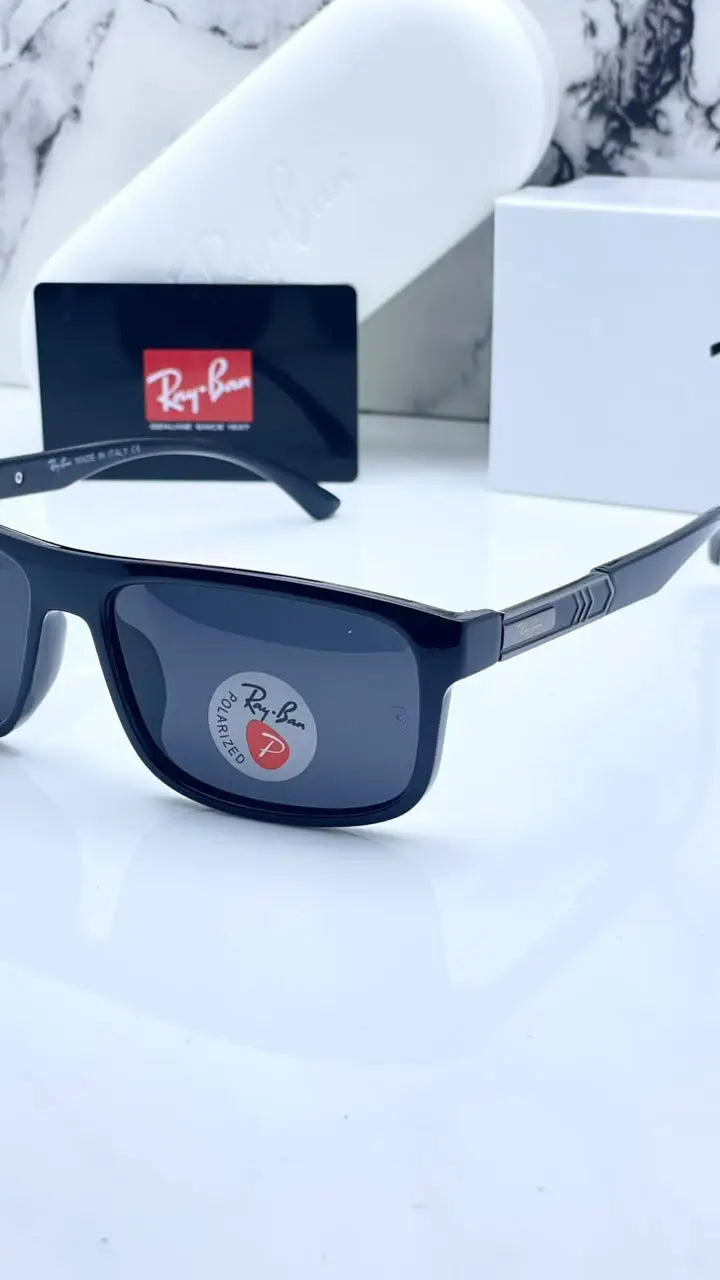 Rayban 5681 black Secondary image