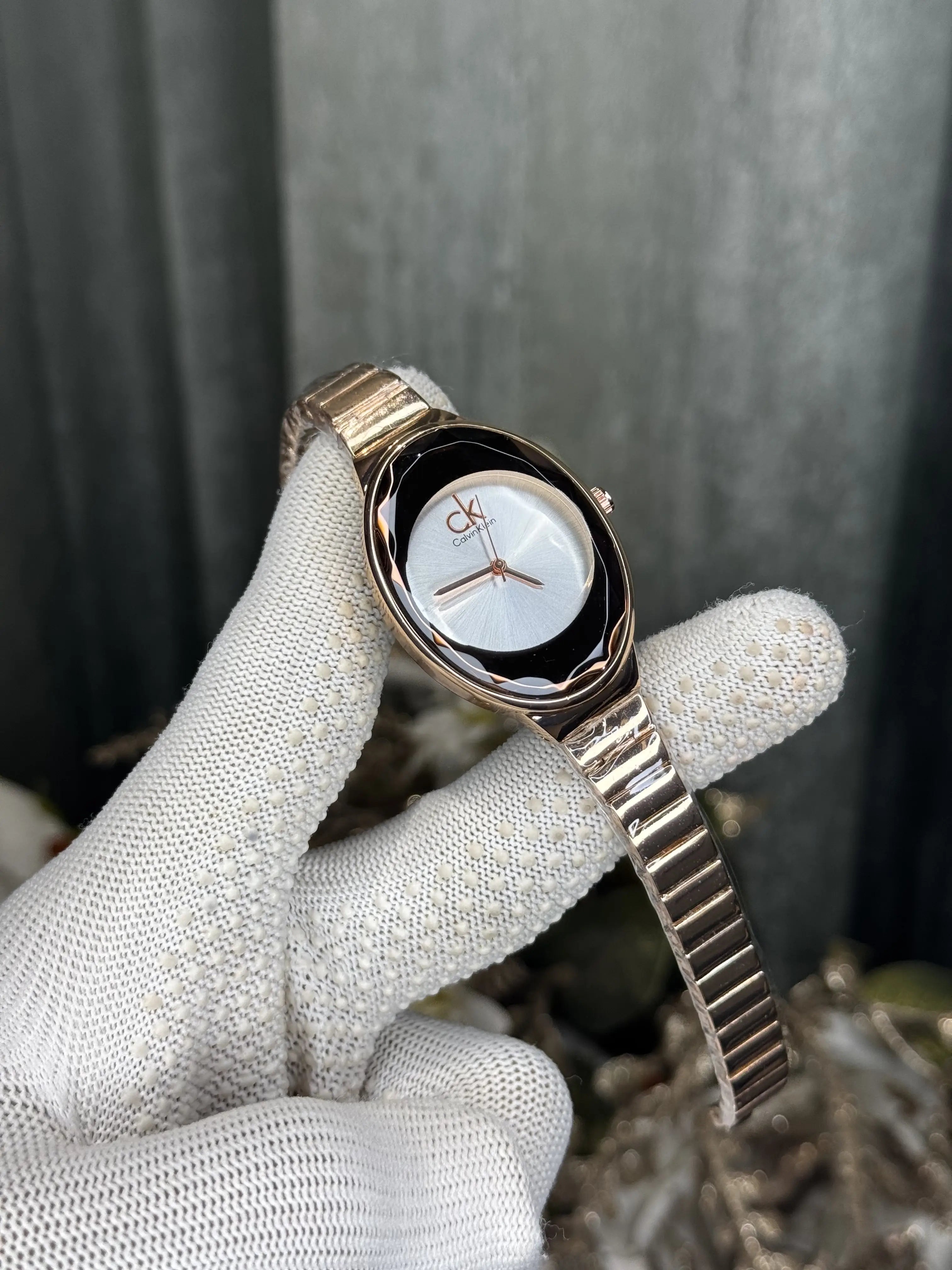 Calvin Klei n Oval Copper White Premium Watch Secondary image